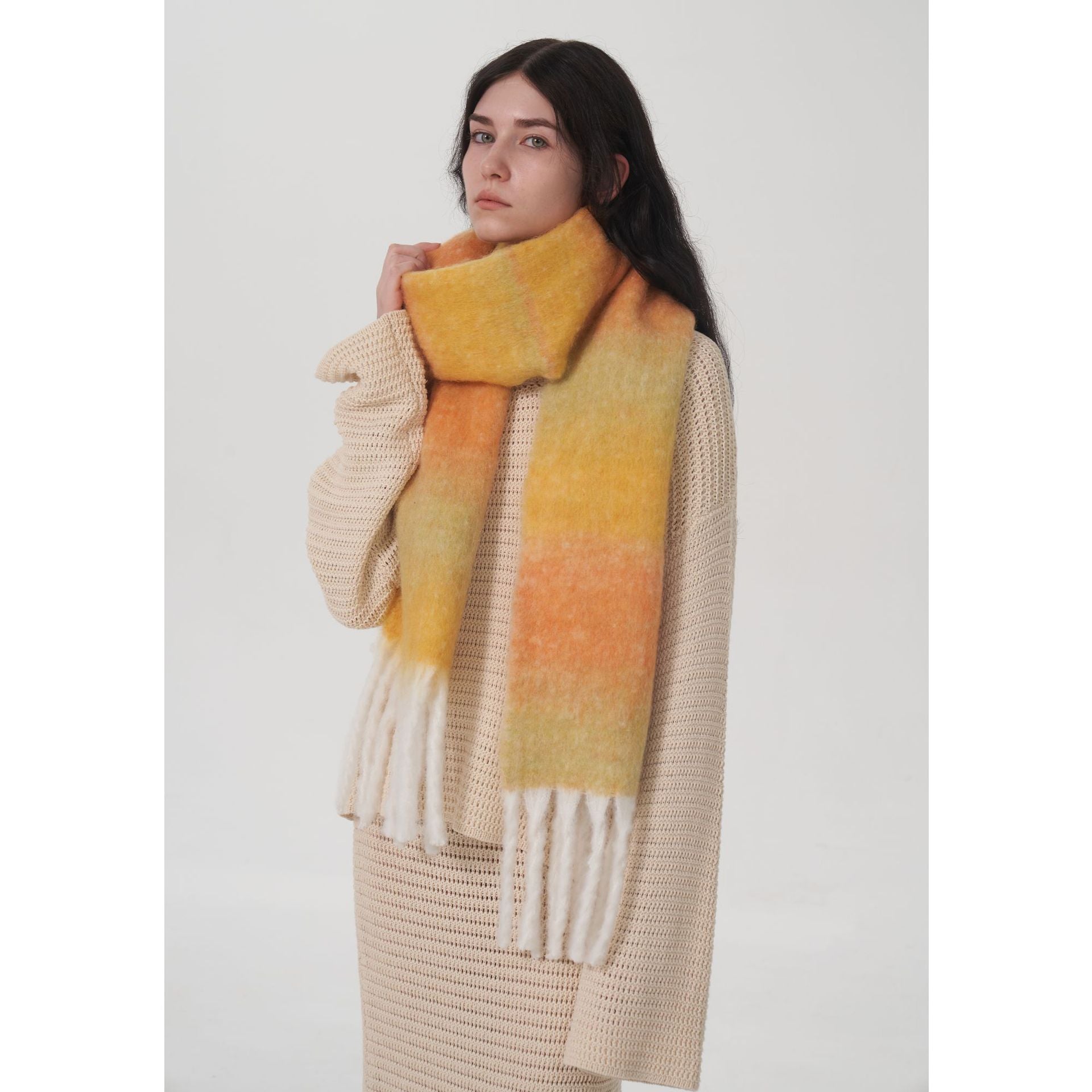 Self-Retained Korean Style Autumn and Winter Ins Style Thick Warm Retro High-Grade Versatile Gradient Wool Blended Textile Scarf Female Wholesale