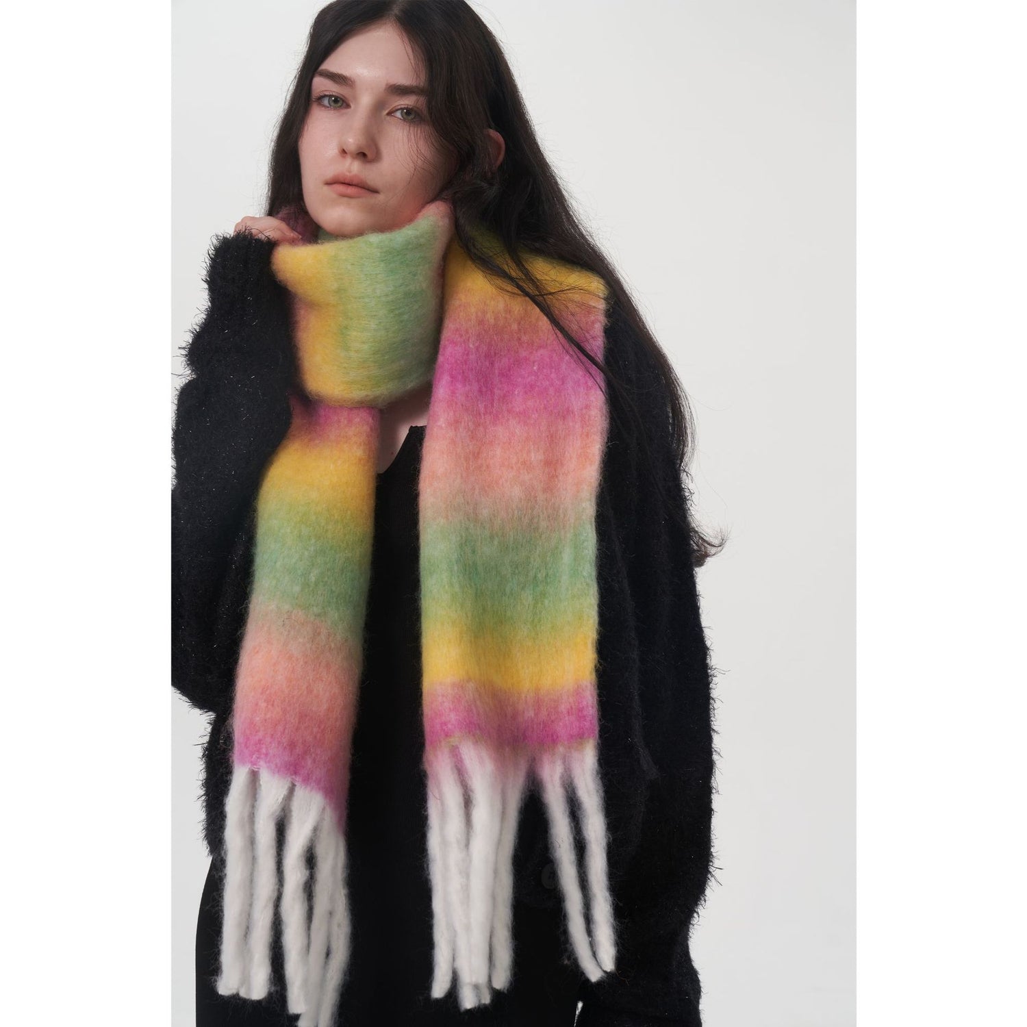 Self-Retained Korean Style Autumn and Winter Ins Style Thick Warm Retro High-Grade Versatile Gradient Wool Blended Textile Scarf Female Wholesale